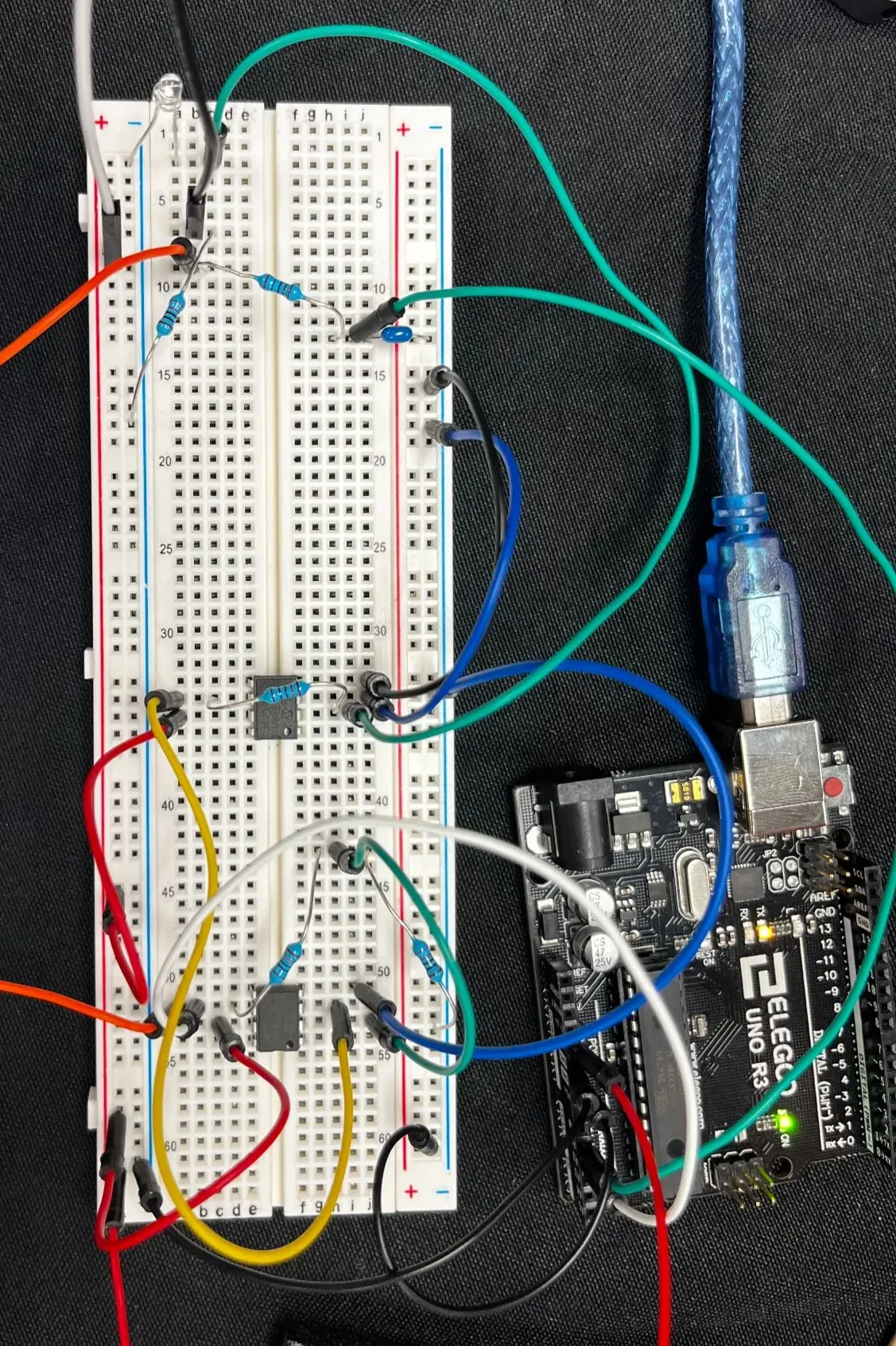 Breadboarded pulse sensing circuit